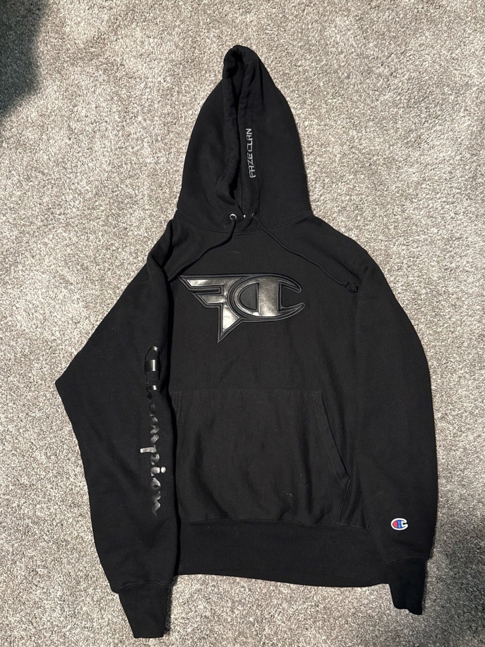 Faze Clan Champion Black Crewneck Hoodie with Embossed Logo Mens Medium